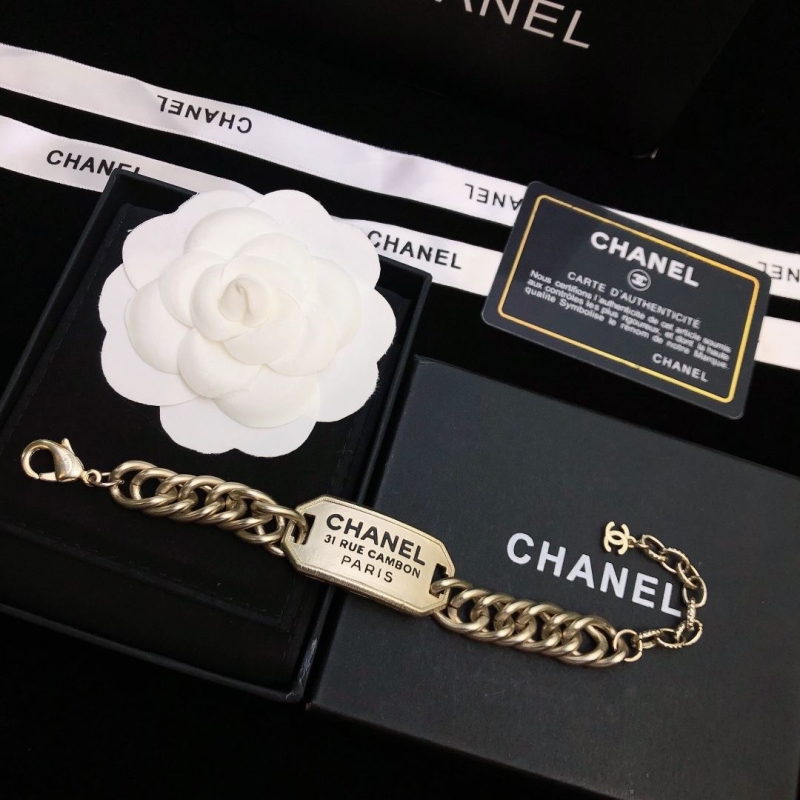 Ch**el necklaces